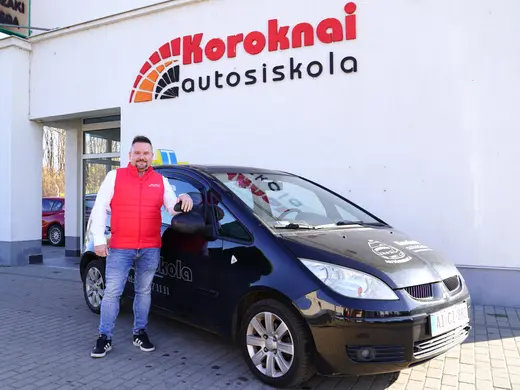 Mitsubishi Colt oktatójármű
