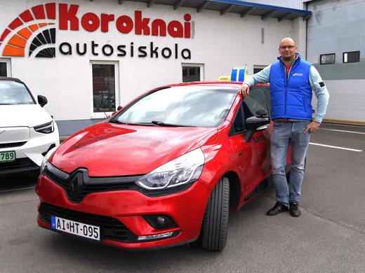 Renault Clio oktatójármű